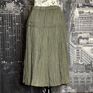 Club Monaco Charlotte Skirt in Light Olive